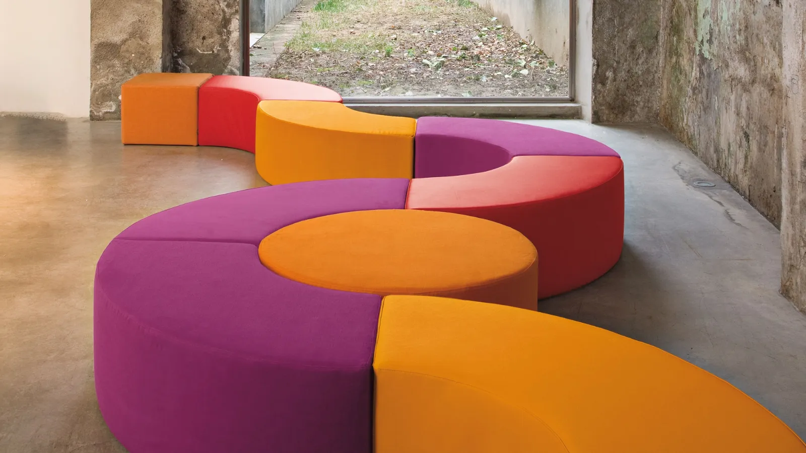 Pouf Nesos di Twils