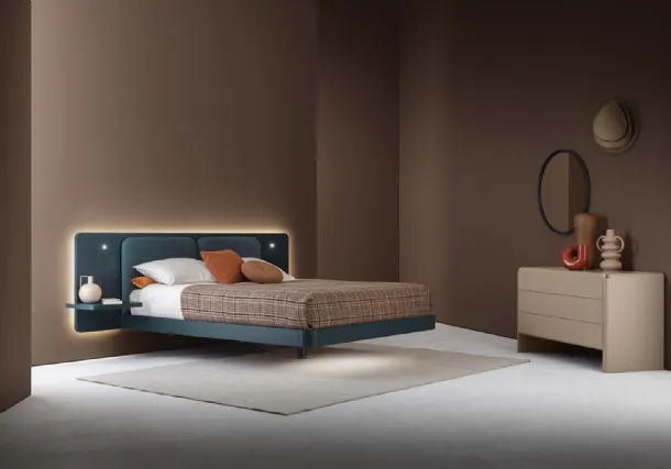 Letto sospeso in laccato con testiera Grand Voile di Alf Da Frè