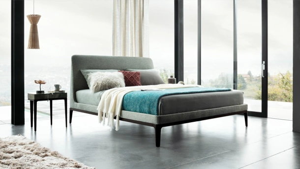 Letto con testiera Victoriano di Lema