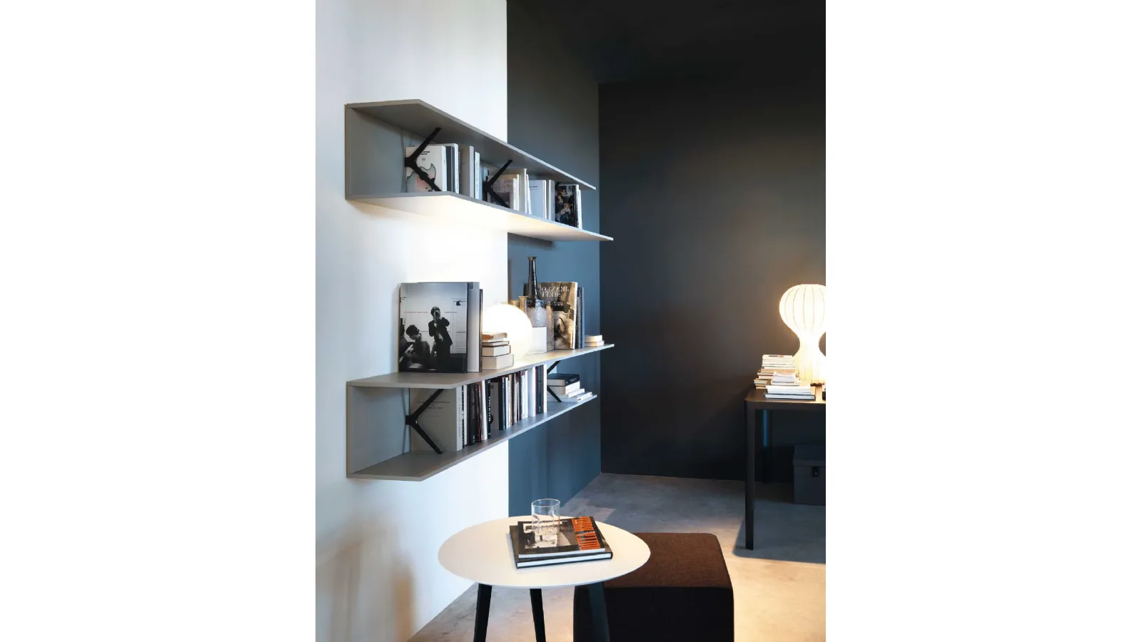 Libreria sospesa Mimì di Lema