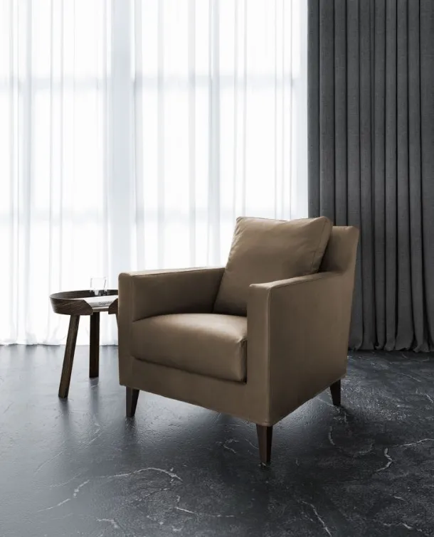 Poltroncina in pelle Frida di MorbidLine Salotti