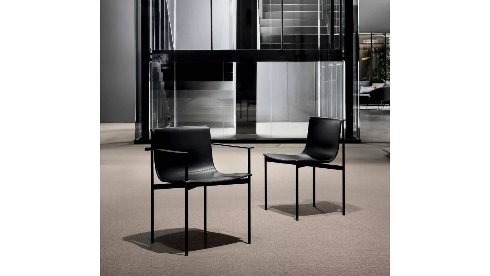 Sedia in pelle Ombra di Lema