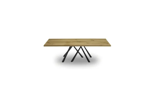 Tavolo Forest con top in legno massello e base in metallo di Midj