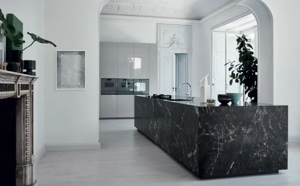 Cucina Design N_Elle Unexpected Contrast in marmo Grigio Carnico di Cesar