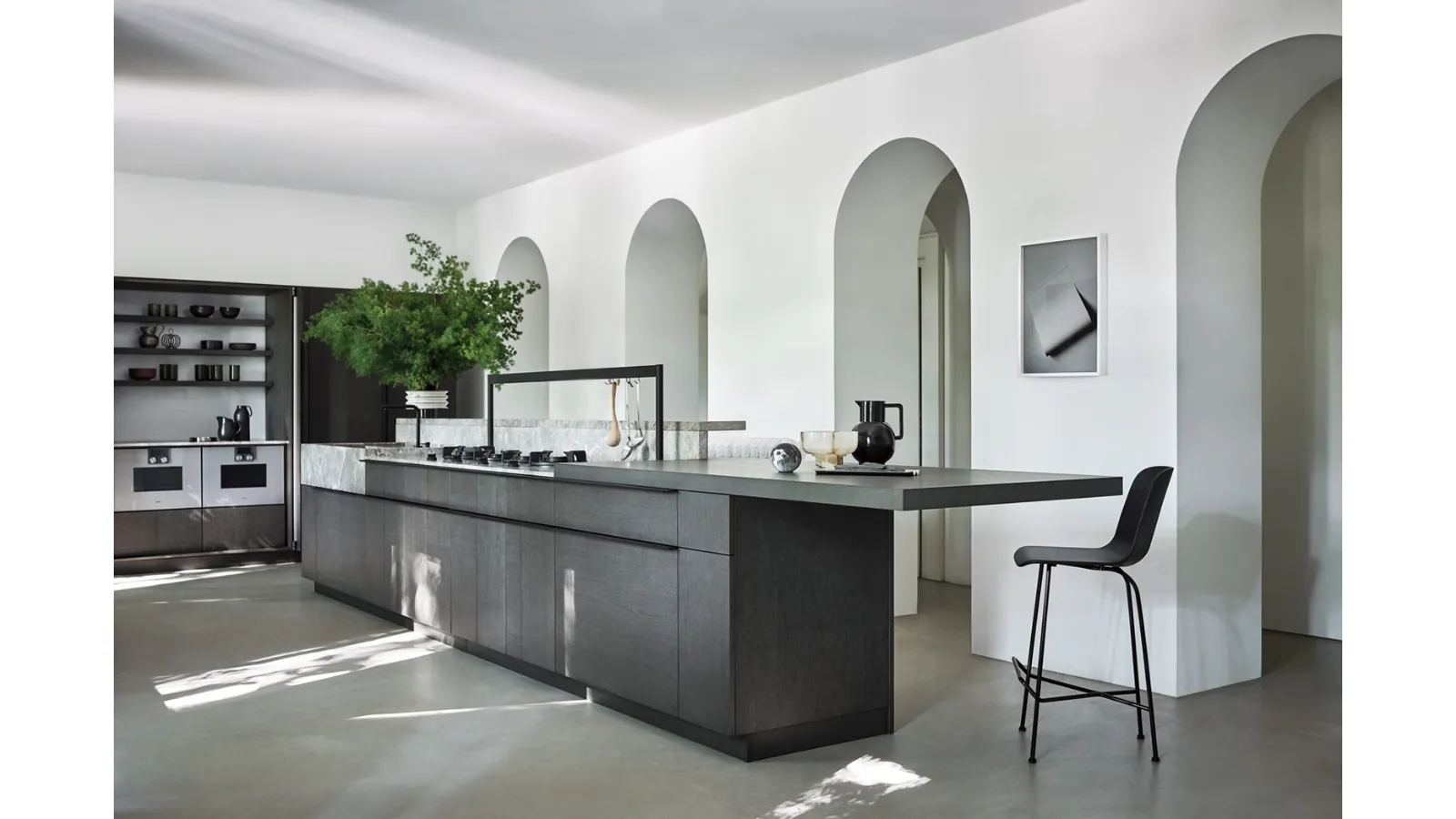 Cucina Design con isola Intarsio Classical Future in essenza di Rovere Fossile di Cesar
