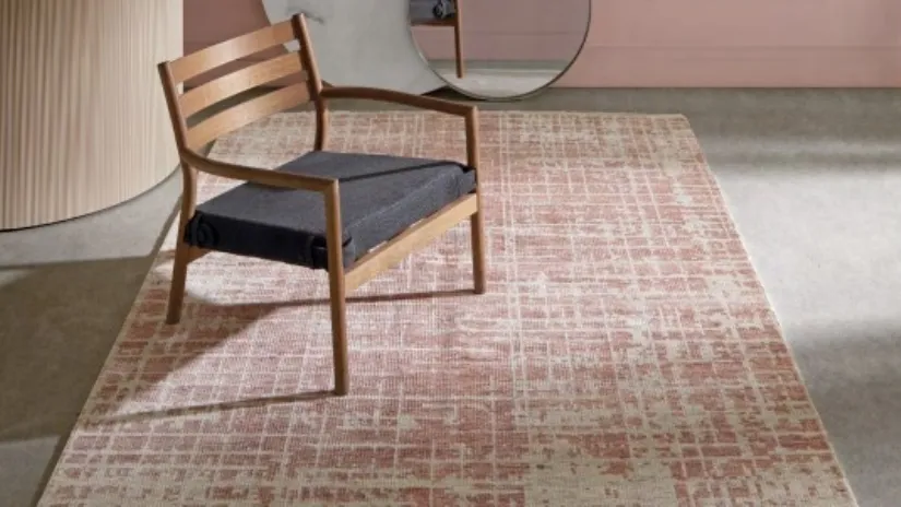 Tappeto moderno in lana e cotone Blossom di Kuatro