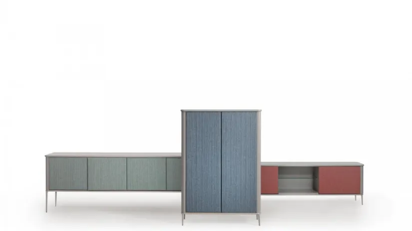 Mobile contenitore in MDF laccato con ante rivestite in tessuto Lea H132 di Midj