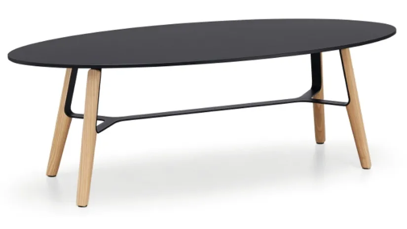 Tavolino in metllo con gambe in legno Liù CT Oval di Midj