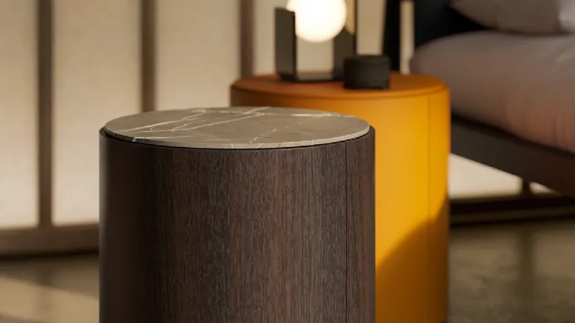 Comodino Top in legno con top in marmo o in laccato di Lema