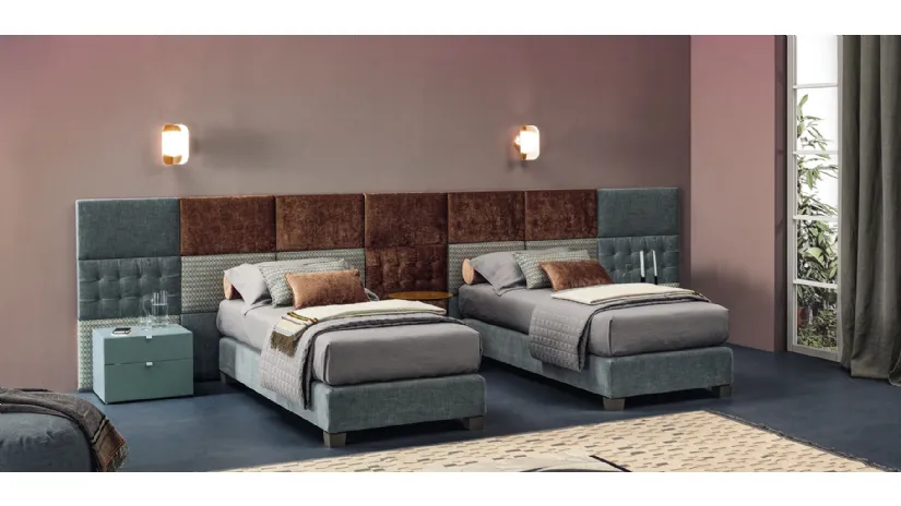 Letto singolo in tessuto trapuntato con sistema Boiserie Marlene di Twils