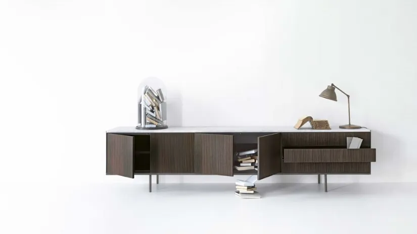 Porta TV Long Island in legno con tiop in marmo di Lema