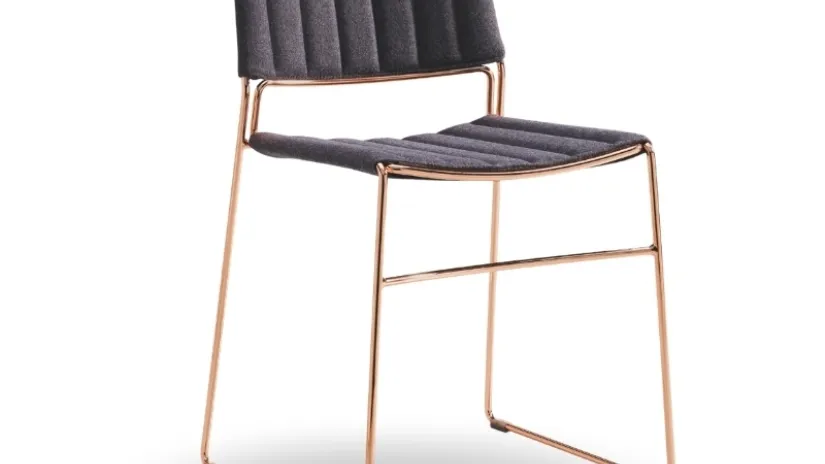 Sedia in tessuto Slim di Midj